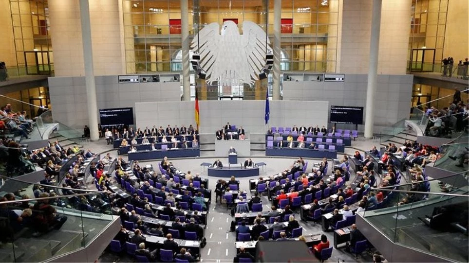 Η Γερμανία πουλά όπλα στη Σαουδική Αραβία παρά τις «ανθρωπιστικές της ανησυχίες»